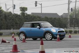 试驾MINI