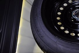 2011款广汽本田飞度1.3L自动舒适版