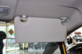 2011款广汽本田飞度1.3L自动舒适版