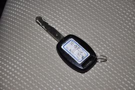 2011款广汽本田飞度1.3L自动舒适版