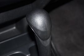 2011款广汽本田飞度1.3L自动舒适版