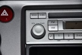 2011款广汽本田飞度1.3L自动舒适版