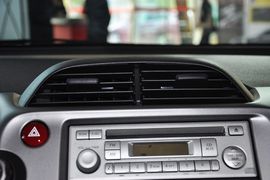 2011款广汽本田飞度1.3L自动舒适版