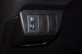 2011款广汽本田飞度1.3L自动舒适版