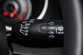 2011款广汽本田飞度1.3L自动舒适版