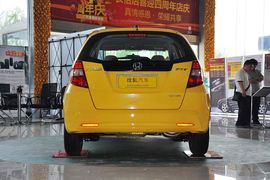 2011款广汽本田飞度1.3L自动舒适版