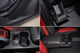 2012款福特福克斯两厢2.0L手自一体豪华运动型到店实拍