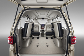 2017款东风风行菱智M5L