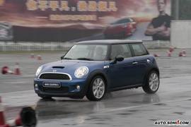 试驾MINI