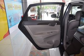 2012款东风日产新轩逸1.8L