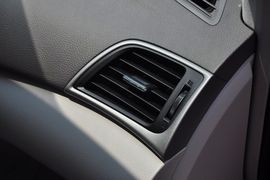 2012款东风日产新轩逸1.8L