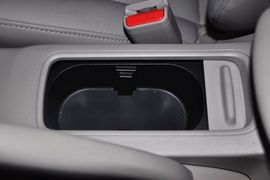 2012款东风日产新轩逸1.8L