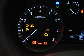2012款东风日产新轩逸1.8L