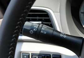 2012款东风日产新轩逸1.8L