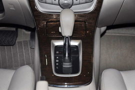 2012款东风日产新轩逸1.8L