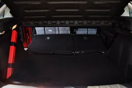 2012款东风雪铁龙新世嘉两厢1.6L自动乐享型