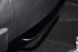 2012款东风雪铁龙新世嘉两厢1.6L自动乐享型