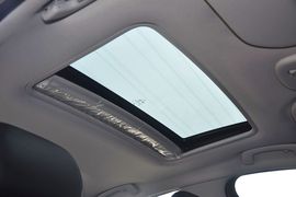 2012款东风雪铁龙新世嘉两厢1.6L自动乐享型