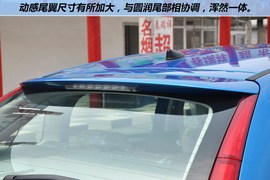 2012款东风雪铁龙新世嘉两厢1.6L自动乐享型