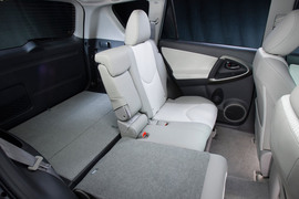 2013款丰田RAV4_EV