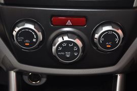 2012款斯巴鲁森林人2.0XS