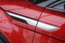 2012款路虎揽胜极光5门耀致版