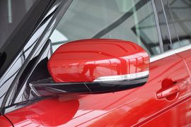 2012款路虎揽胜极光5门耀致版