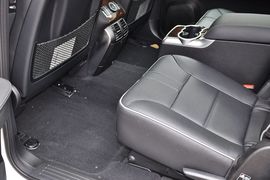 2011款奔驰R350L