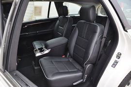 2011款奔驰R350L