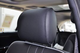2011款奔驰R350L