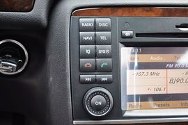 2011款奔驰R350L