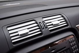 2011款奔驰R350L