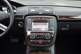 2011款奔驰R350L