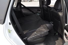 2012款东风风行景逸LV