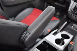 2012款东风风行景逸LV