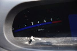 2012款东风风行景逸LV