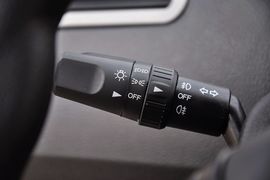 2012款东风风行景逸LV