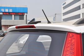 2012款东风风行景逸LV