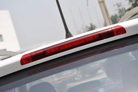 2012款东风风行景逸LV