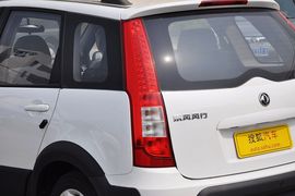 2012款东风风行景逸LV