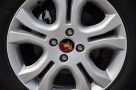 2012款东风风行景逸LV