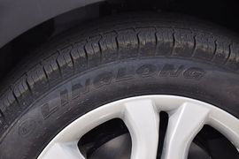 2012款东风风行景逸LV