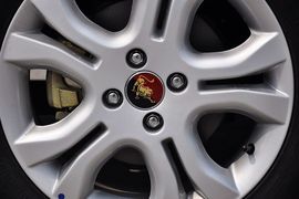 2012款东风风行景逸LV