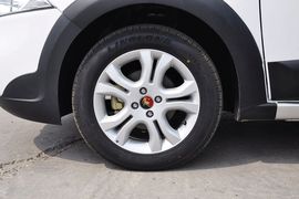 2012款东风风行景逸LV