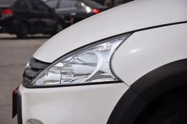 2012款东风风行景逸LV