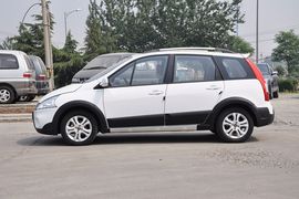 2012款东风风行景逸LV