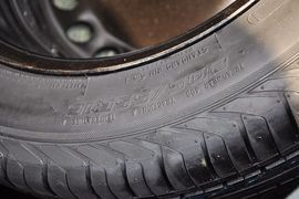 2012款东风风行景逸LV