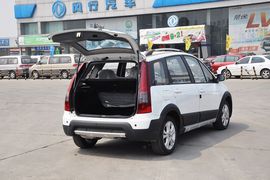 2012款东风风行景逸LV