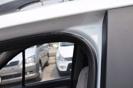 2012款东风风行景逸LV