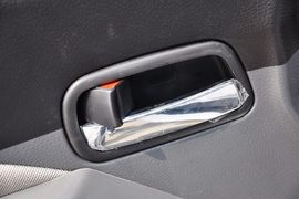 2012款东风风行景逸LV